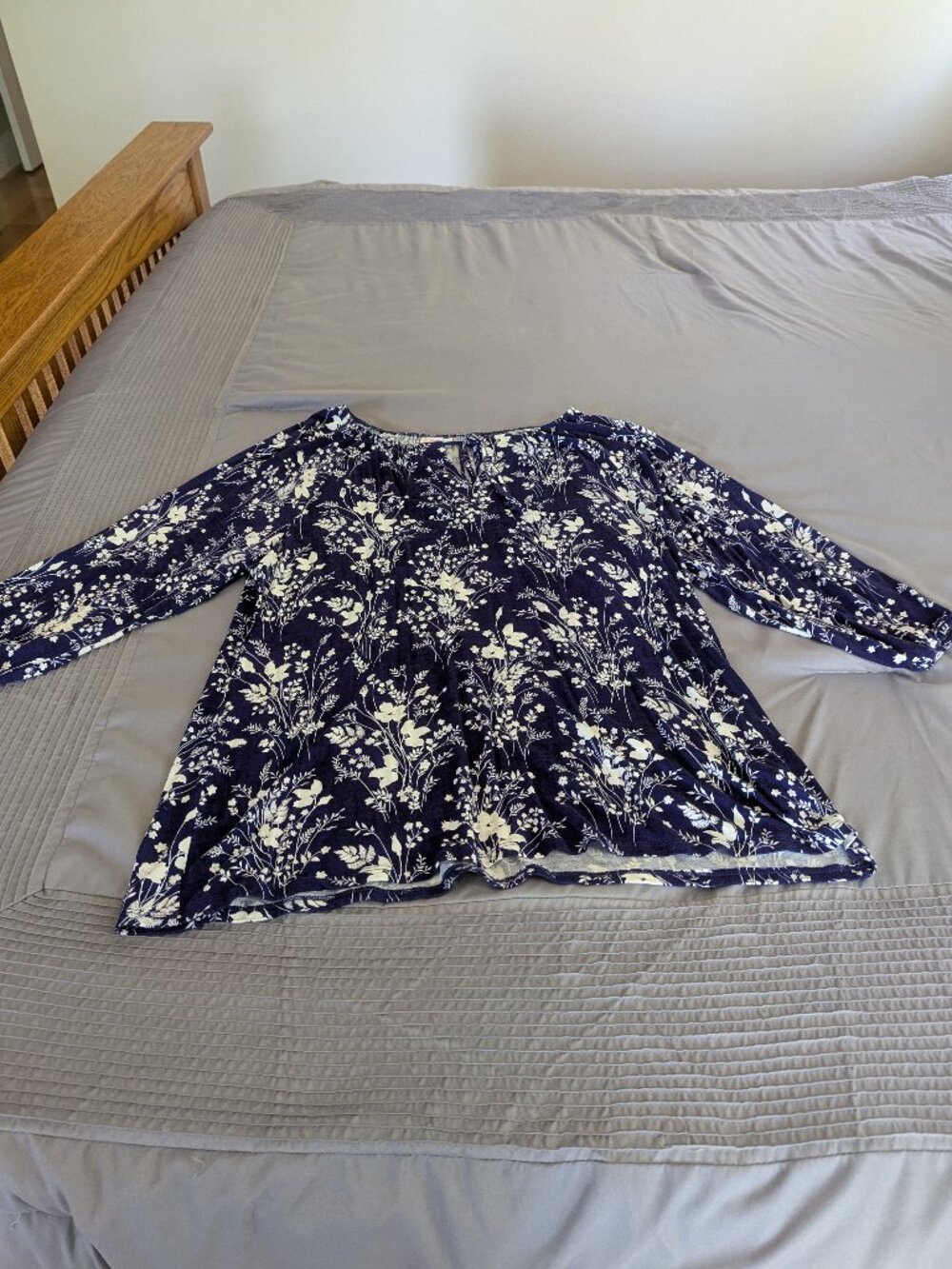 Debra top by LulaRoe size large